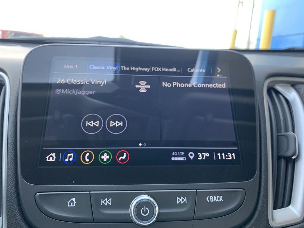 new 2025 Chevrolet Malibu car, priced at $29,245
