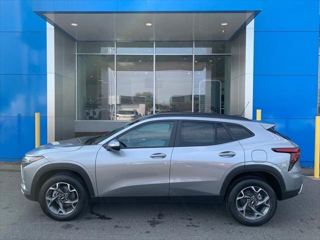 new 2025 Chevrolet Trax car, priced at $22,970