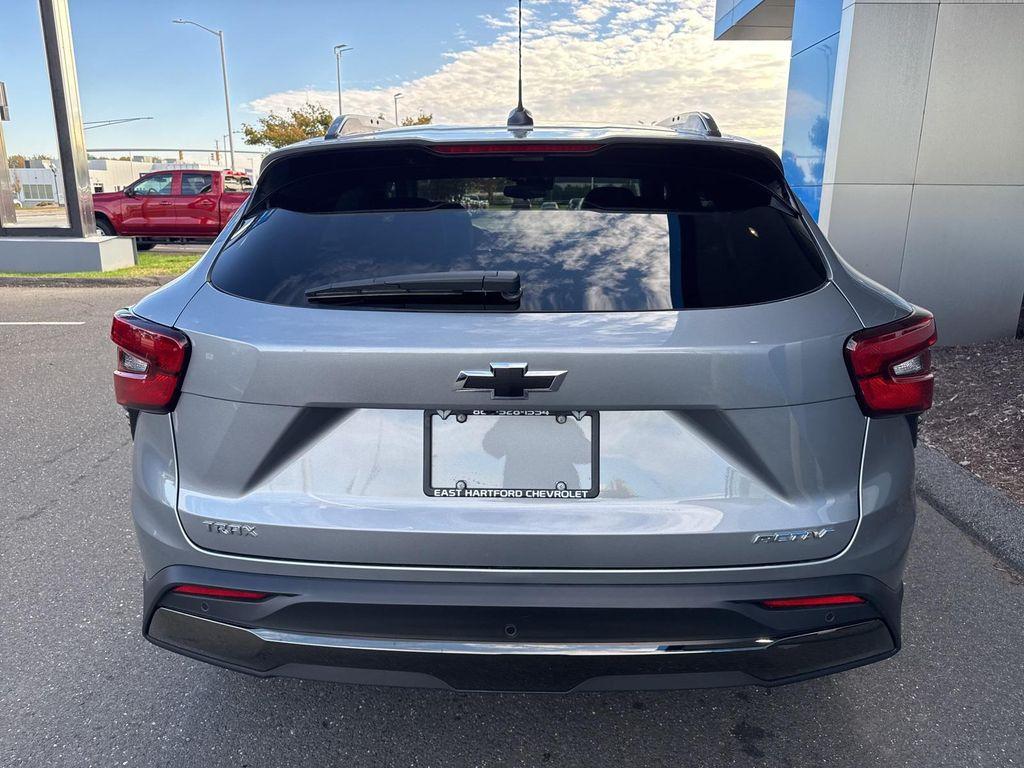 new 2026 Chevrolet Trax car, priced at $28,885