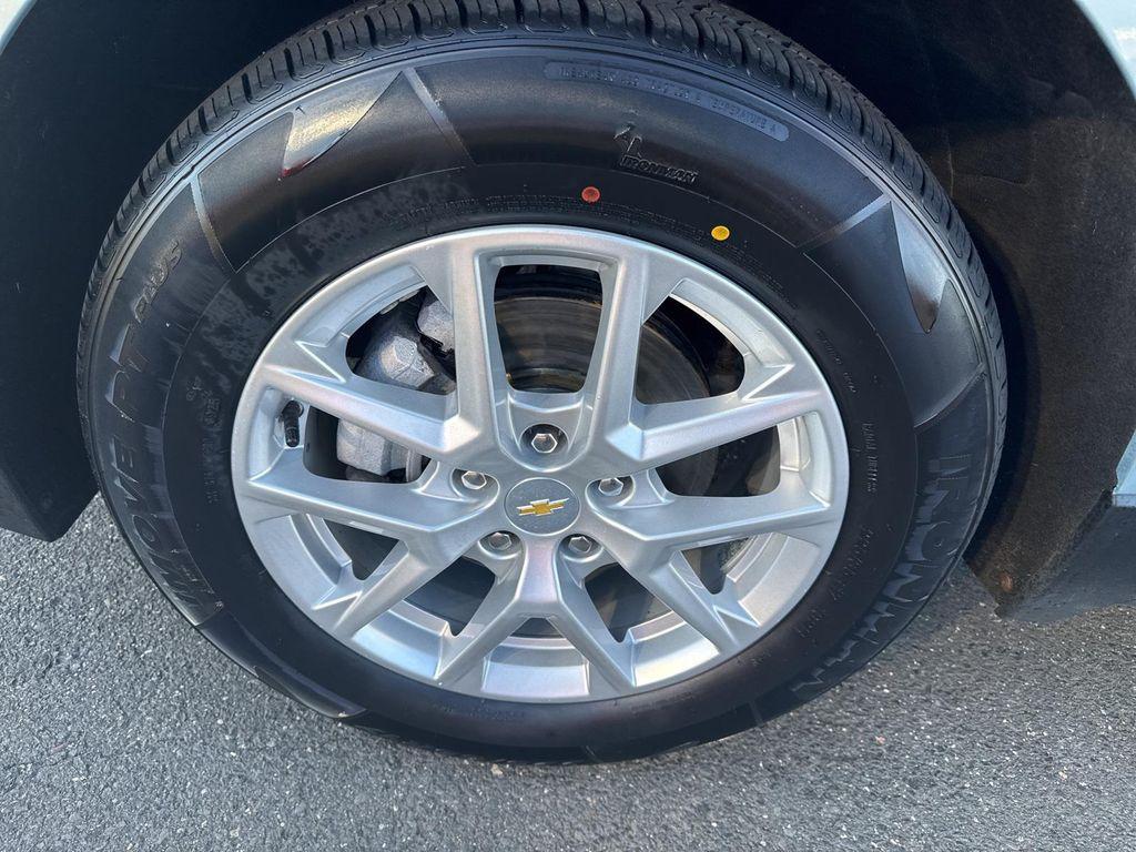 used 2022 Chevrolet Equinox car, priced at $20,980