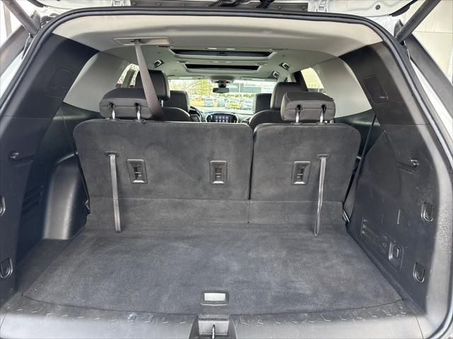 used 2021 Chevrolet Traverse car, priced at $26,980