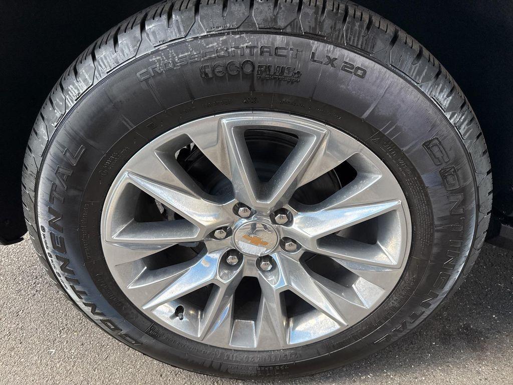 new 2025 Chevrolet Tahoe car, priced at $89,284