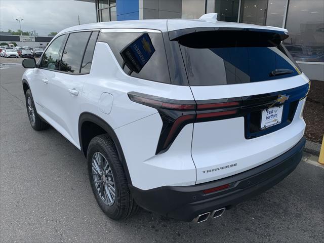 new 2024 Chevrolet Traverse car, priced at $35,995