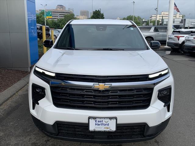 new 2024 Chevrolet Traverse car, priced at $35,995