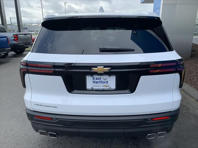 new 2024 Chevrolet Traverse car, priced at $35,995