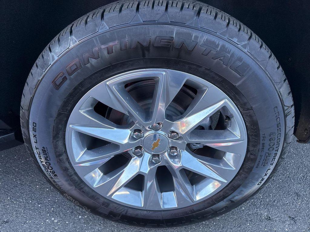 new 2026 Chevrolet Suburban car, priced at $87,560