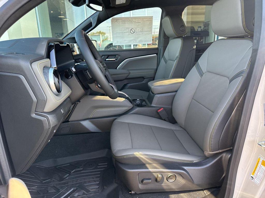 new 2026 Chevrolet Colorado car, priced at $54,910