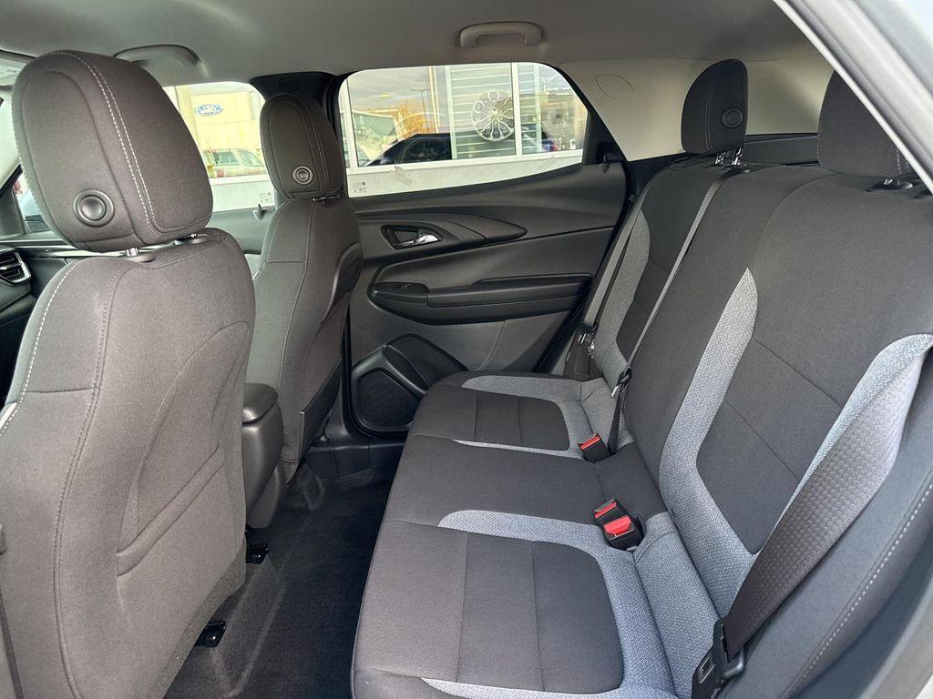 new 2025 Chevrolet TrailBlazer car, priced at $22,995