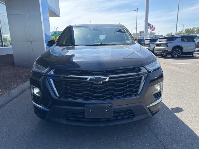 used 2022 Chevrolet Traverse car, priced at $33,887