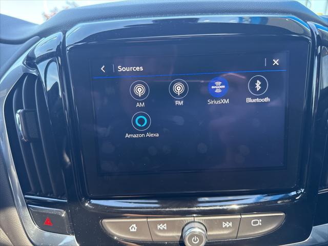 used 2022 Chevrolet Traverse car, priced at $33,887