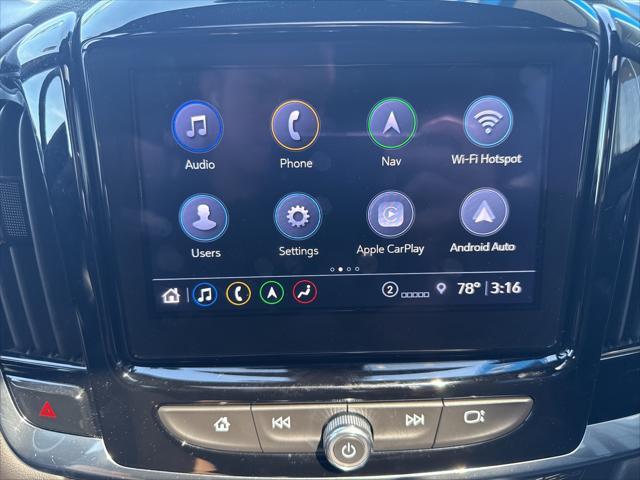 used 2022 Chevrolet Traverse car, priced at $33,887