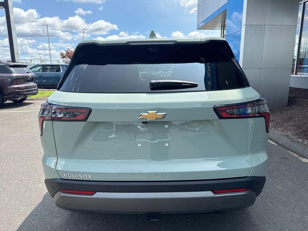 used 2025 Chevrolet Equinox car, priced at $24,980