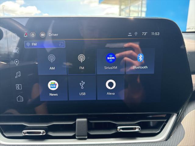 used 2025 Chevrolet Equinox car, priced at $27,980