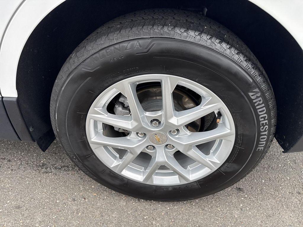 used 2024 Chevrolet Equinox car, priced at $21,980