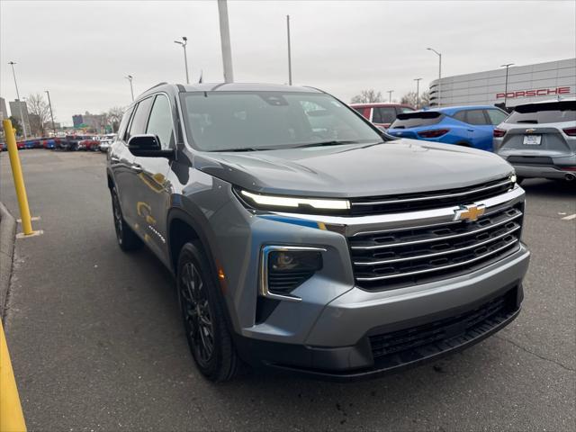 new 2025 Chevrolet Traverse car, priced at $46,845