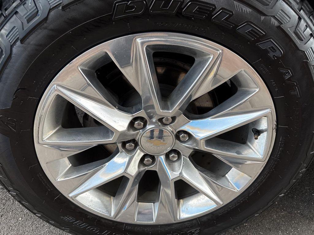 used 2023 Chevrolet Suburban car, priced at $38,980