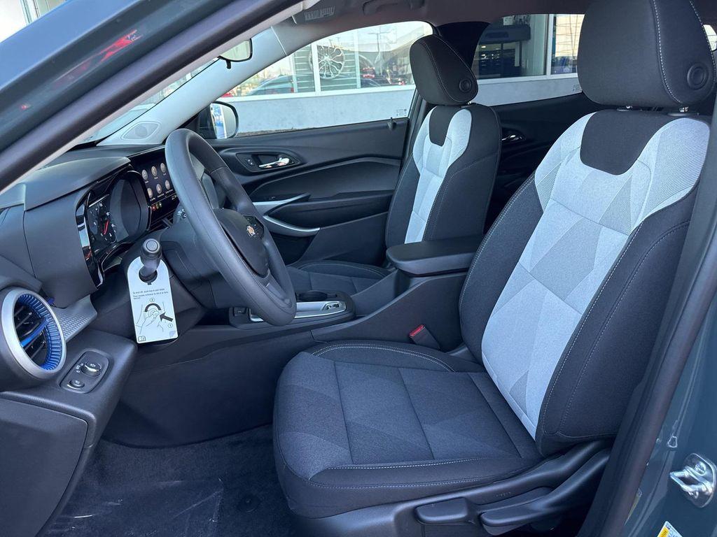 new 2026 Chevrolet Trax car, priced at $22,695