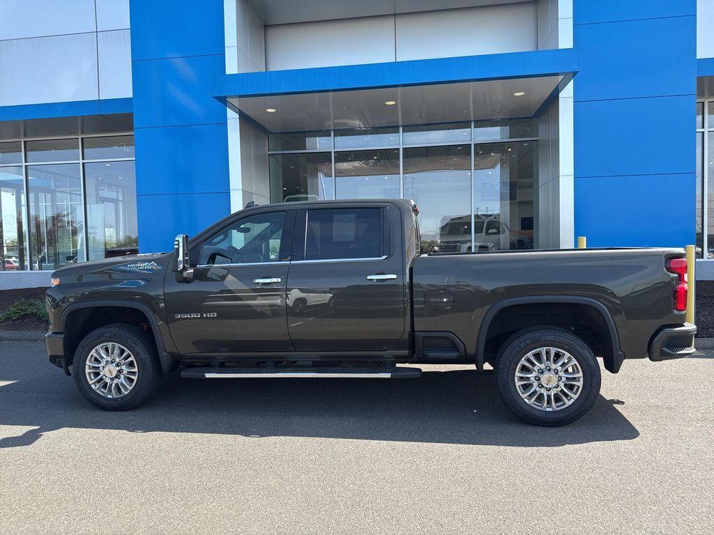 used 2022 Chevrolet Silverado 3500 car, priced at $53,980