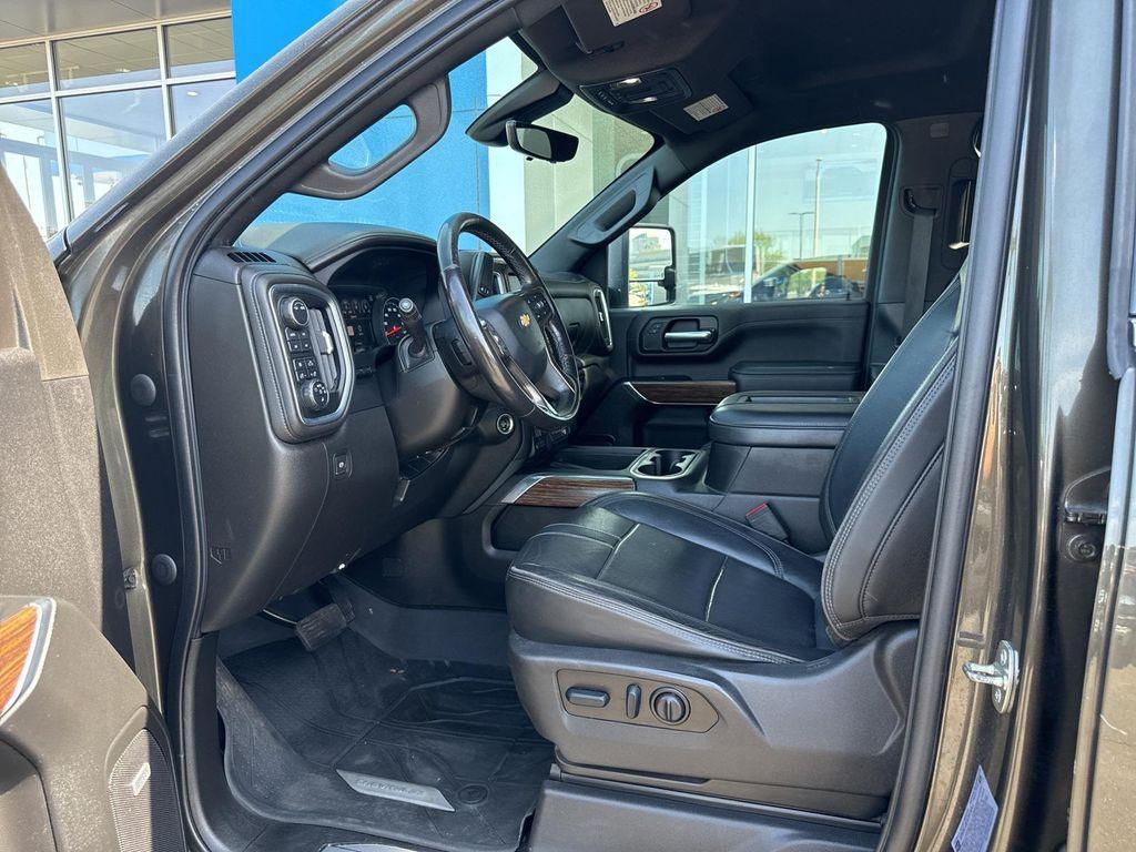 used 2022 Chevrolet Silverado 3500 car, priced at $53,980