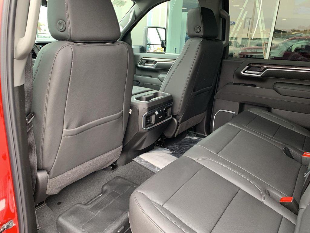 new 2026 Chevrolet Silverado 3500 car, priced at $84,605