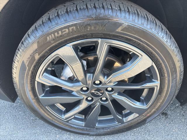 used 2022 Chevrolet Equinox car, priced at $26,733