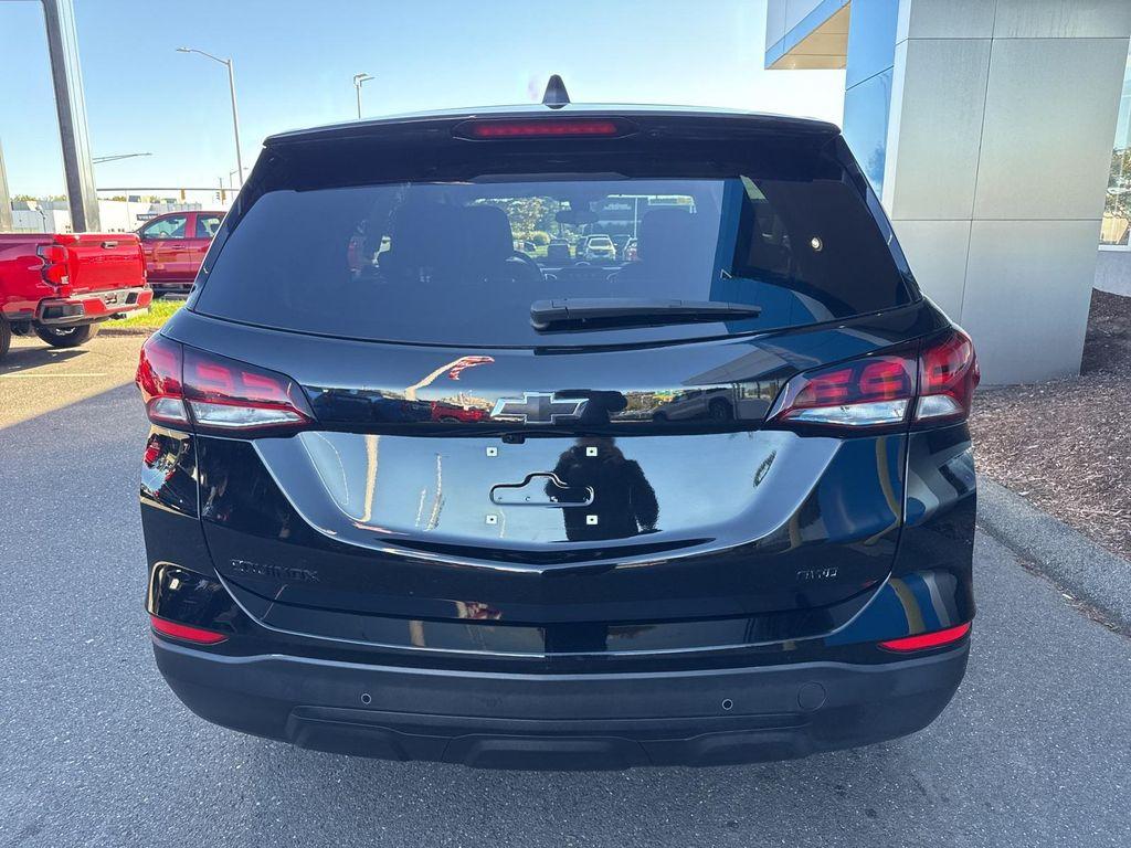 used 2024 Chevrolet Equinox car, priced at $23,882