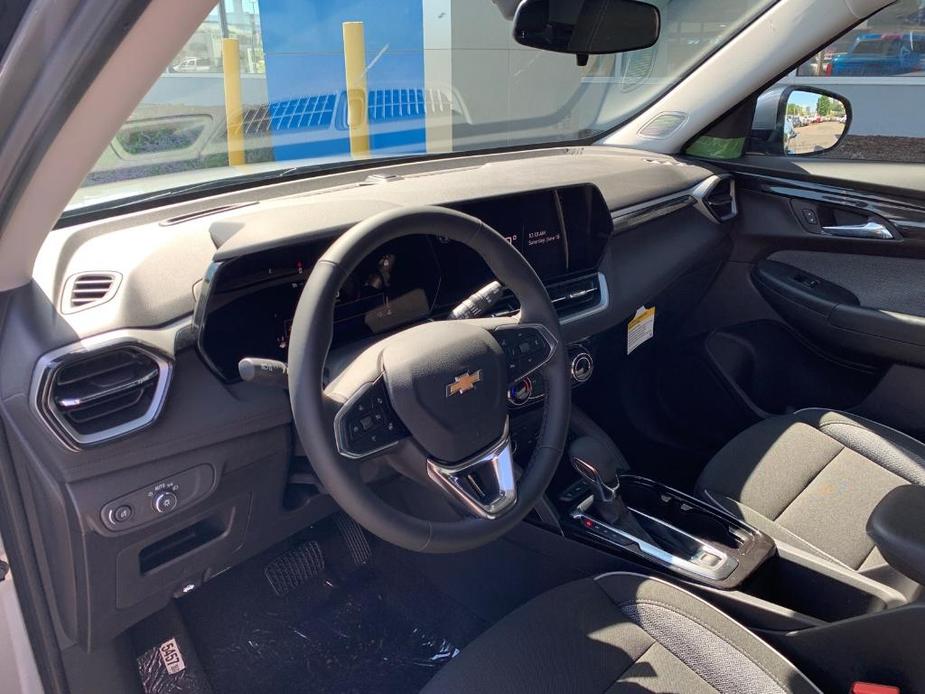 new 2024 Chevrolet TrailBlazer car, priced at $28,155