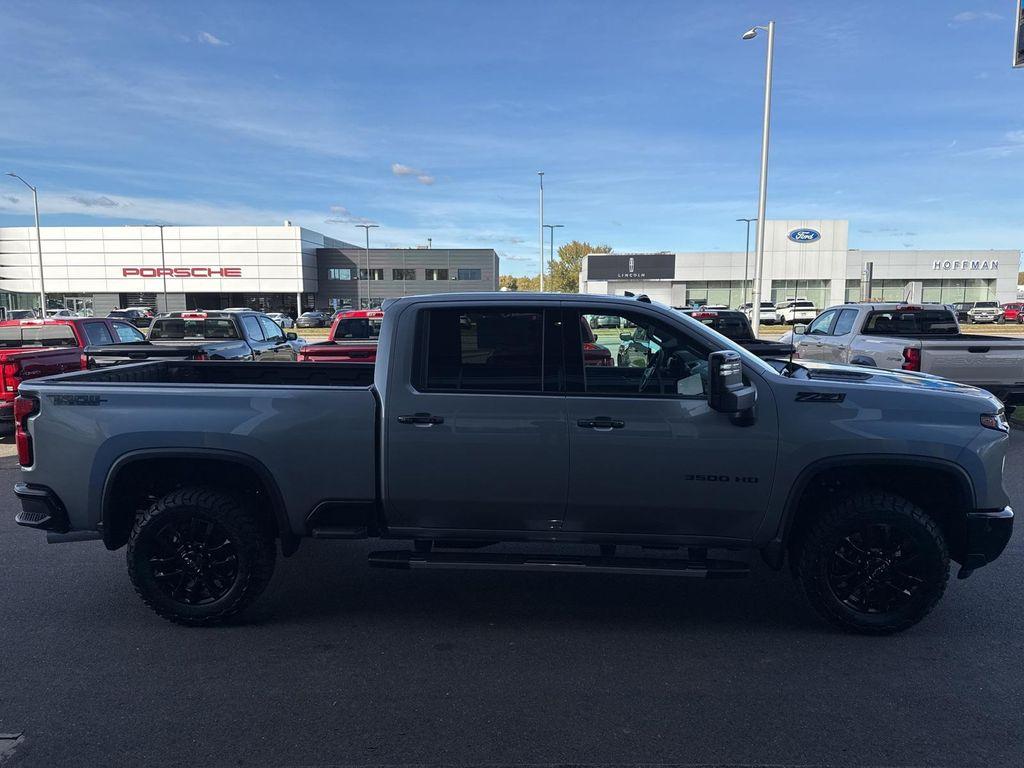 new 2026 Chevrolet Silverado 3500 car, priced at $82,310