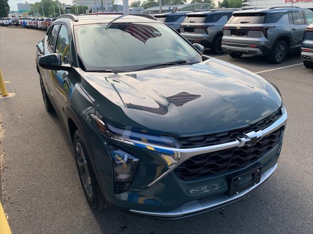 new 2025 Chevrolet Trax car, priced at $25,435