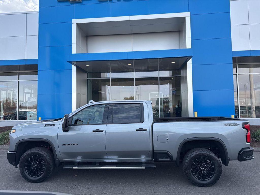 new 2026 Chevrolet Silverado 3500 car, priced at $84,915