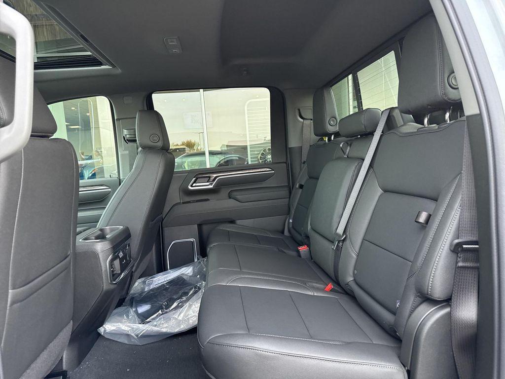 new 2026 Chevrolet Silverado 3500 car, priced at $84,915