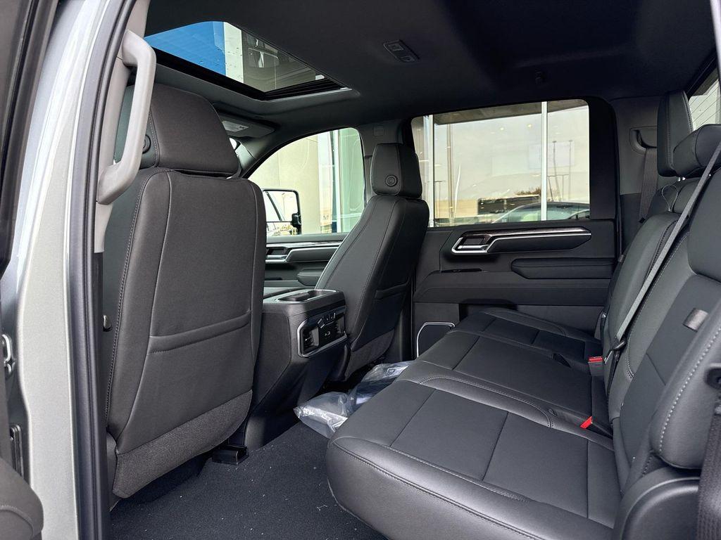 new 2026 Chevrolet Silverado 3500 car, priced at $84,915