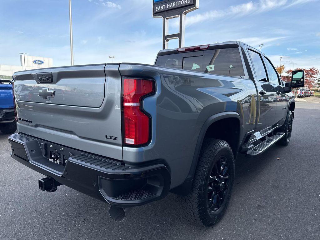 new 2026 Chevrolet Silverado 3500 car, priced at $84,915