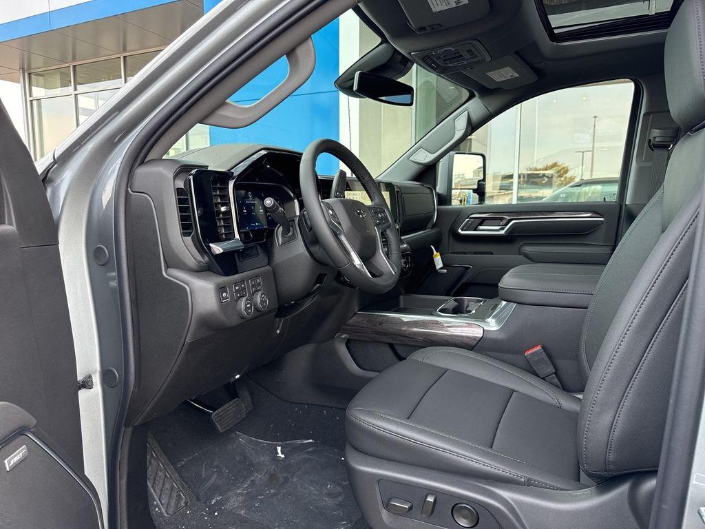 new 2026 Chevrolet Silverado 3500 car, priced at $84,915