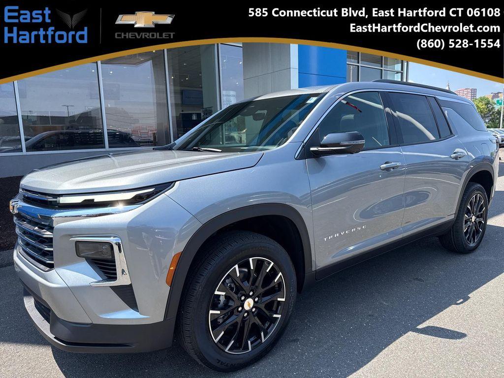 new 2026 Chevrolet Traverse car, priced at $45,420