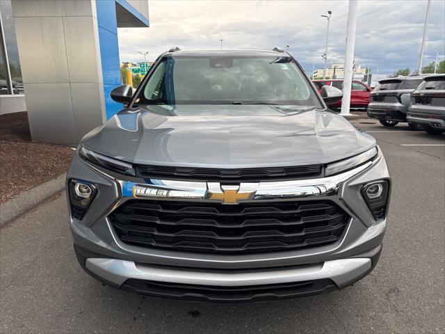 new 2025 Chevrolet TrailBlazer car, priced at $30,470