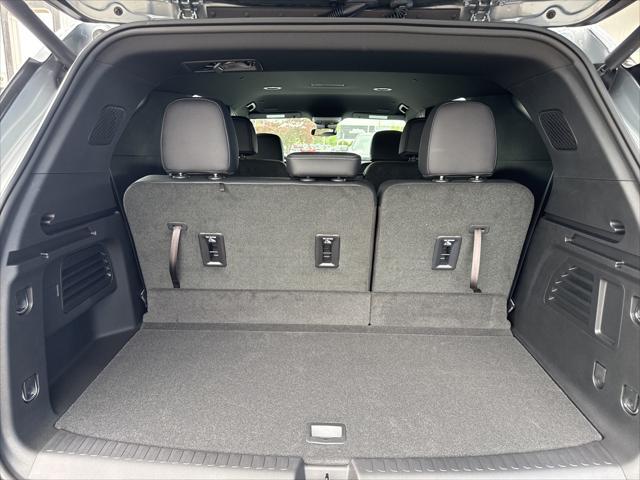 new 2025 Chevrolet Traverse car, priced at $49,830