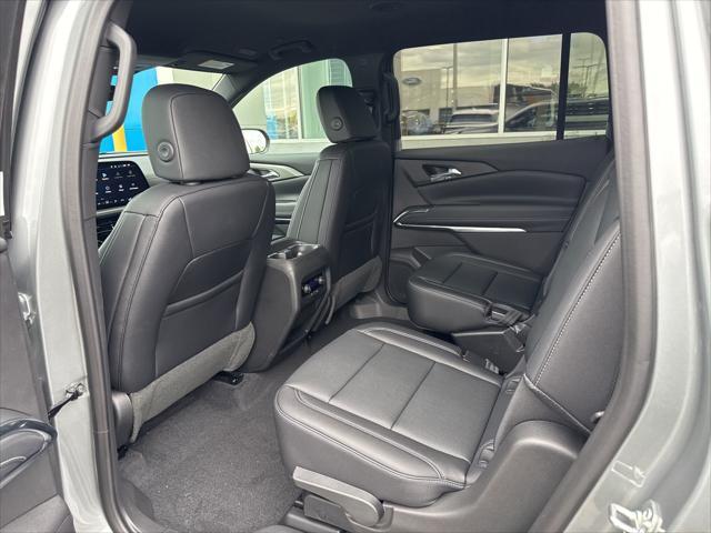 new 2025 Chevrolet Traverse car, priced at $49,830