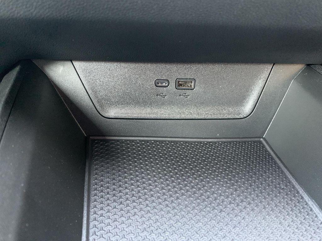 new 2026 Chevrolet Equinox car, priced at $29,935