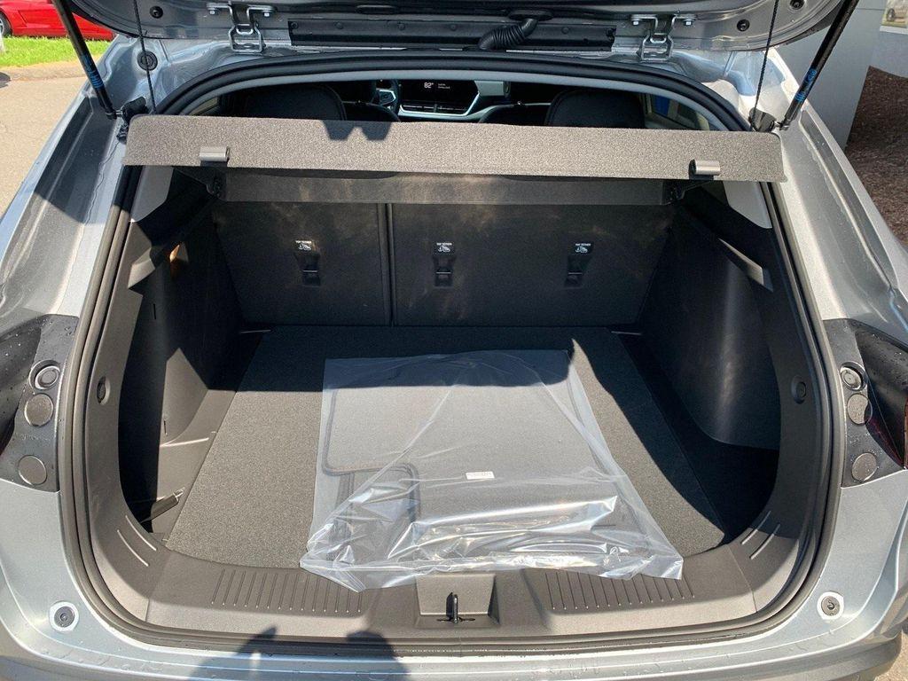new 2025 Chevrolet Trax car, priced at $24,980