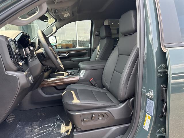 new 2025 Chevrolet Silverado 2500 car, priced at $72,070