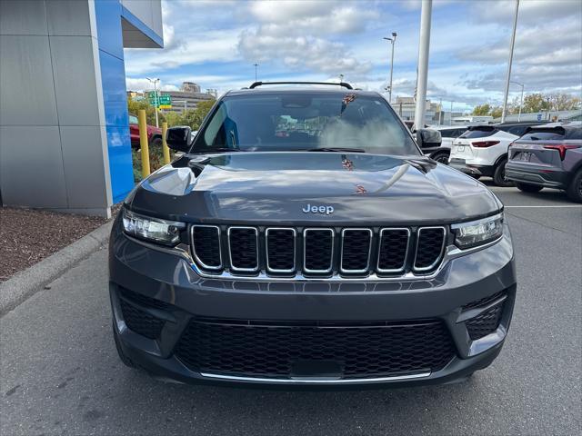 used 2023 Jeep Grand Cherokee car, priced at $32,980