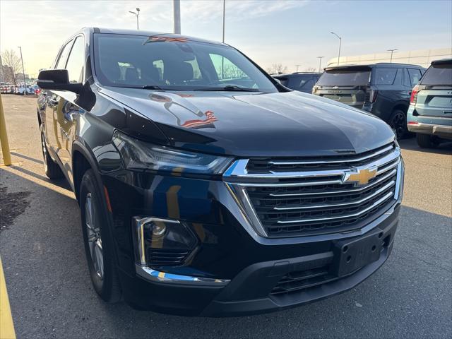 used 2022 Chevrolet Traverse car, priced at $29,490