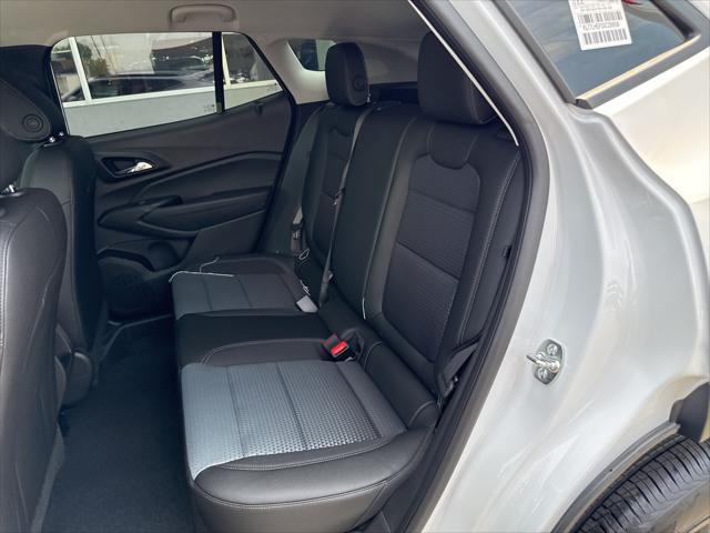new 2025 Chevrolet Trax car, priced at $24,935