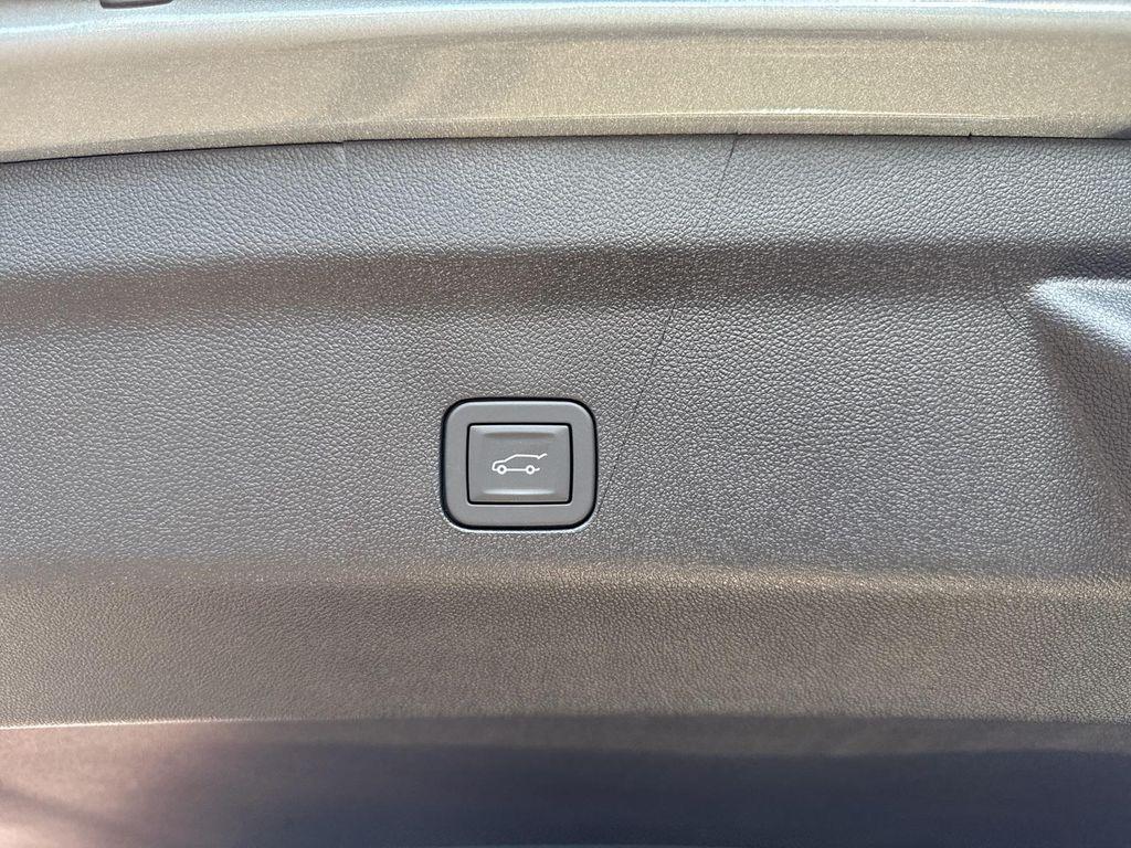 new 2026 Chevrolet Tahoe car, priced at $102,120