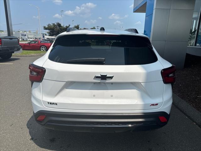 new 2025 Chevrolet Trax car, priced at $25,990