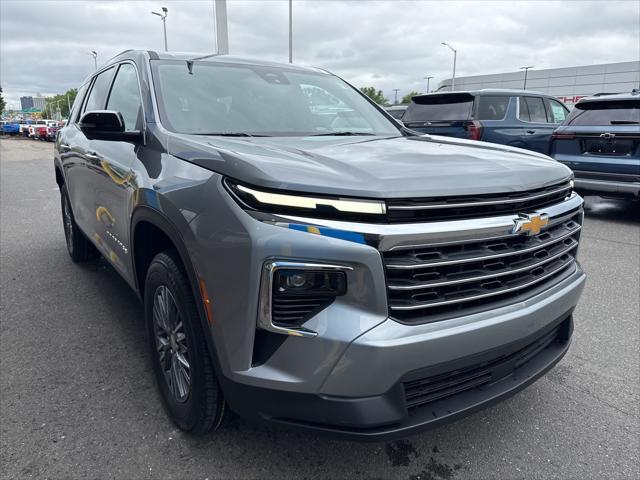 new 2025 Chevrolet Traverse car, priced at $44,695