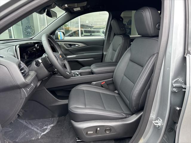 new 2025 Chevrolet Traverse car, priced at $44,695