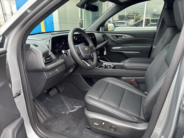 new 2025 Chevrolet Traverse car, priced at $44,695