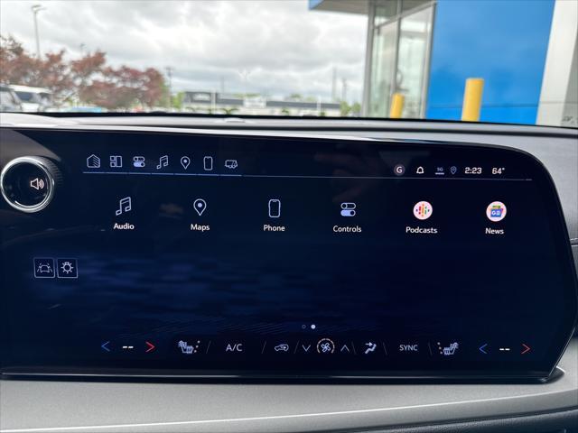 new 2025 Chevrolet Traverse car, priced at $44,695